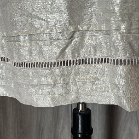 C&C California Linen Shimmer Dress - Picture 10 of 13